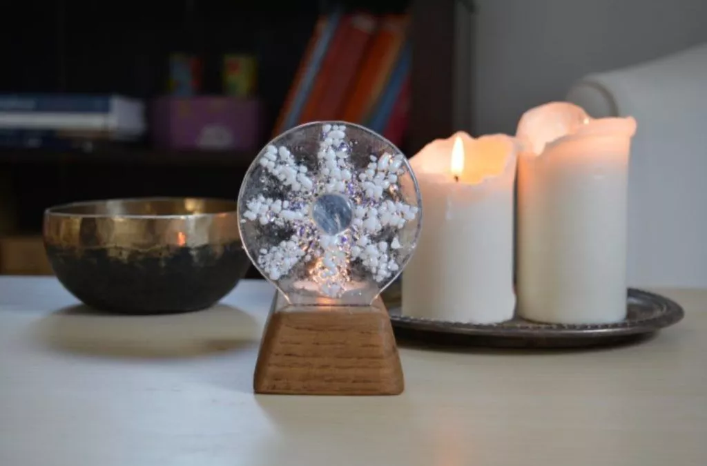 Glass art ashes